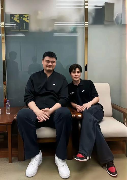 新澳今晚特9点30开什么和45岁姚明训练照曝光与45岁姚明训练照曝光视频