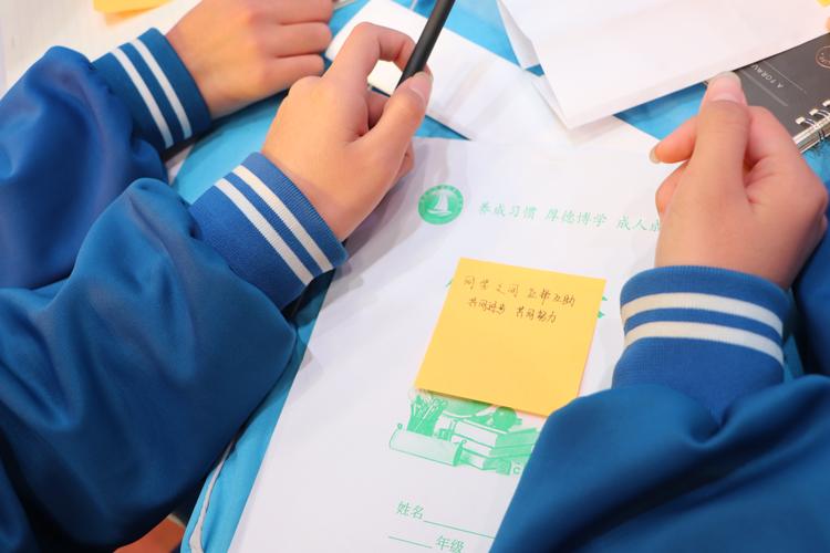 2025年天天彩资料大全和新人结婚班主任致辞与新人结婚班主任致辞称多亏当年失职